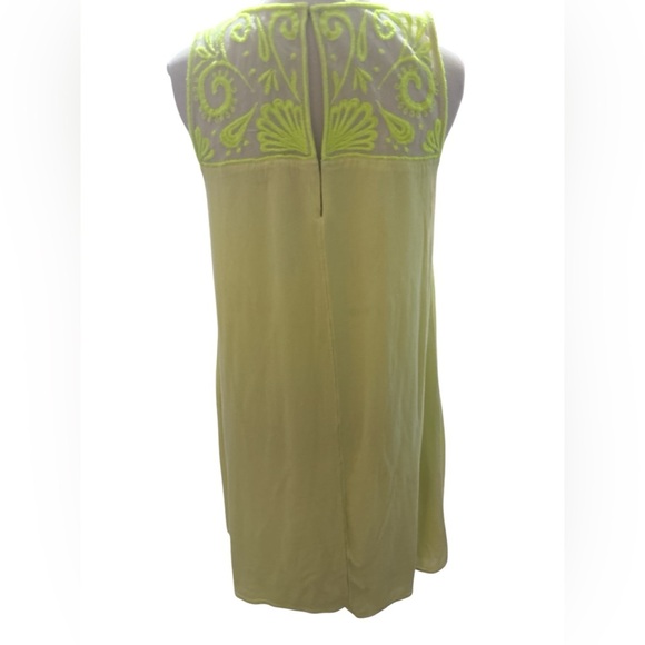 Lilly Pulitzer Cammie Trapeze Dress in Lemon Drop Neon Yellow - Picture 4 of 4